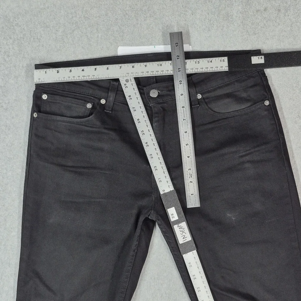 Levis *please carefully